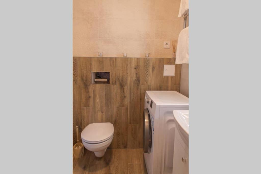 Sea Studio Apt. Apartment โอเดสซา ภายนอก รูปภาพ