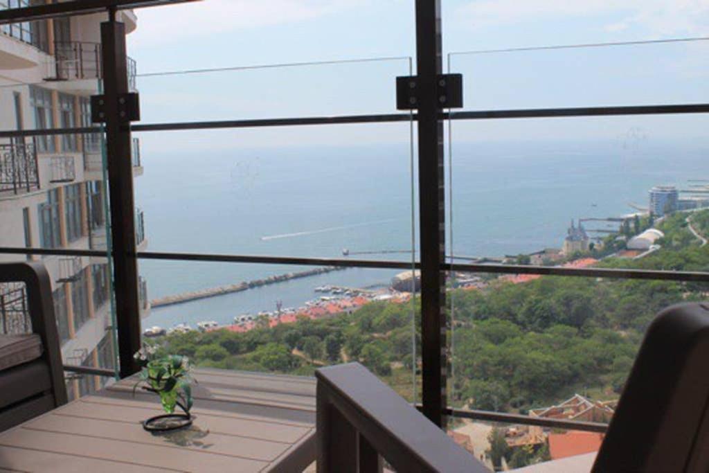 Sea Studio Apt. Apartment โอเดสซา ภายนอก รูปภาพ
