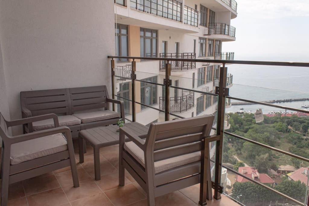 Sea Studio Apt. Apartment โอเดสซา ภายนอก รูปภาพ